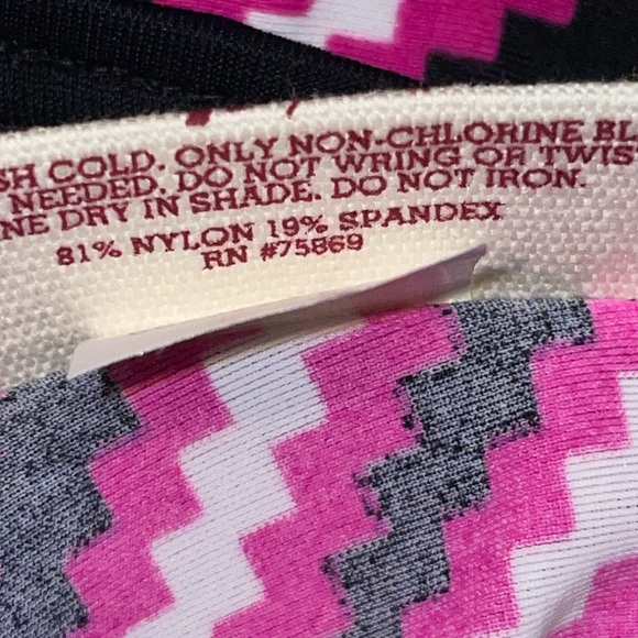 •SO•NWT BLACK/PINK/WHITE BOHO CHEVRON PUSH-UP TANKINI BIKINI TOP SIZE MEDIUM - Picture 12 of 12